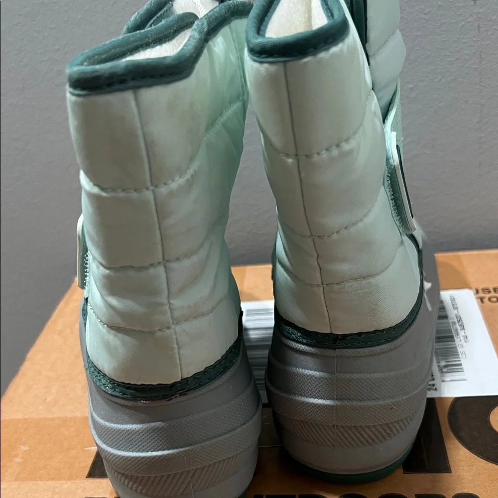 Kids' Gray and Green Snow Boots